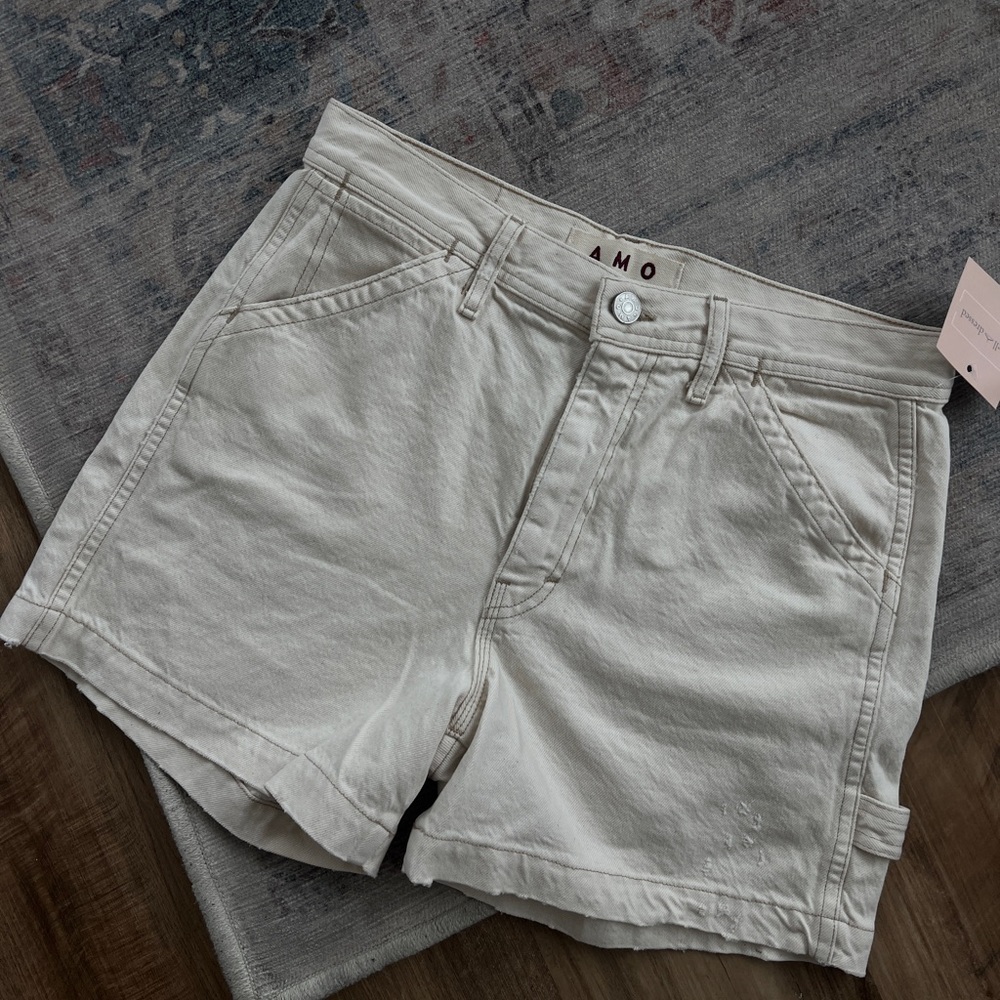 AMO Painterly Natural Shorts size 27